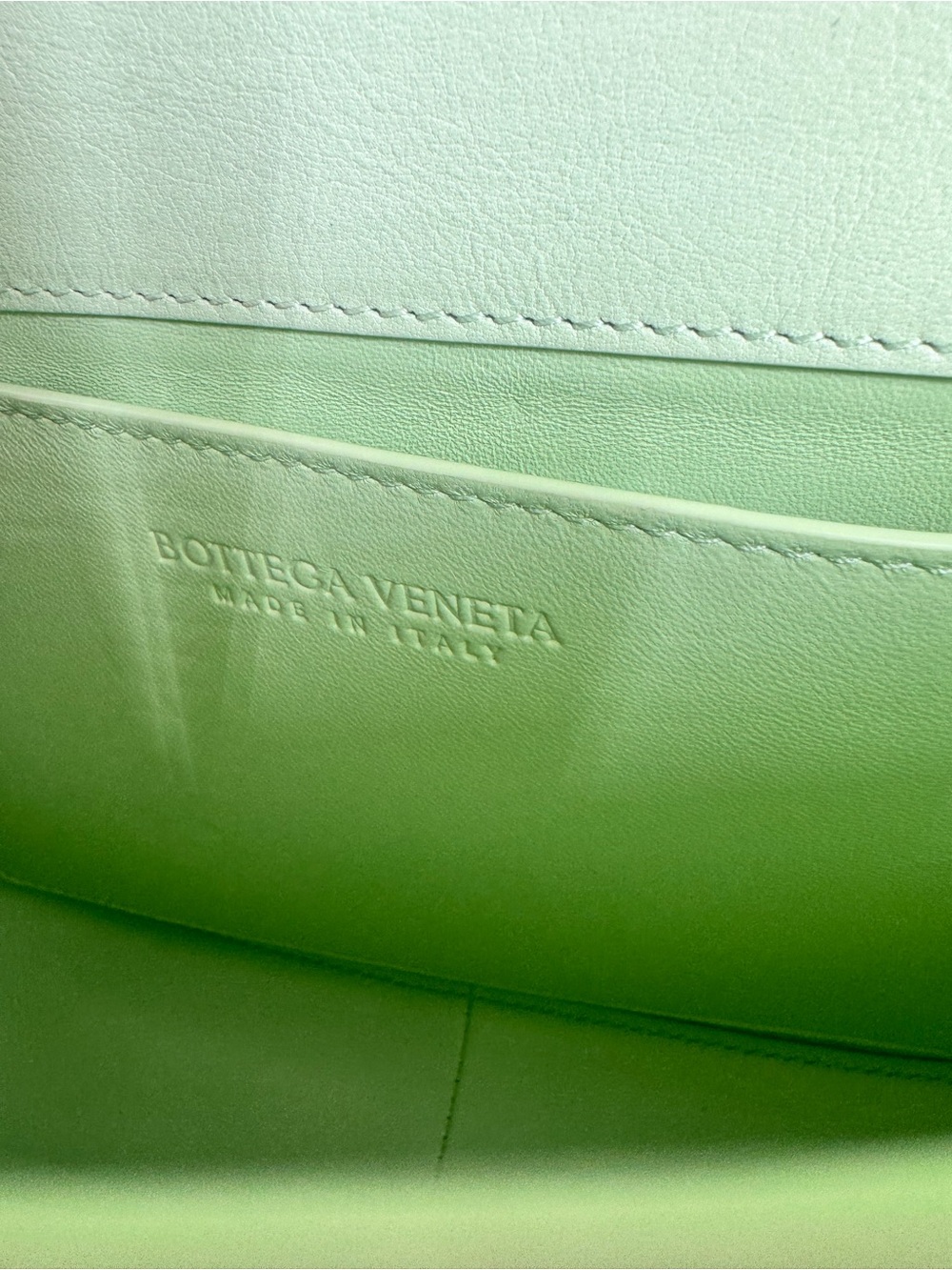 NEW Bottega Veneta Desiree Cross-Body Bag - Picture 8 of 14